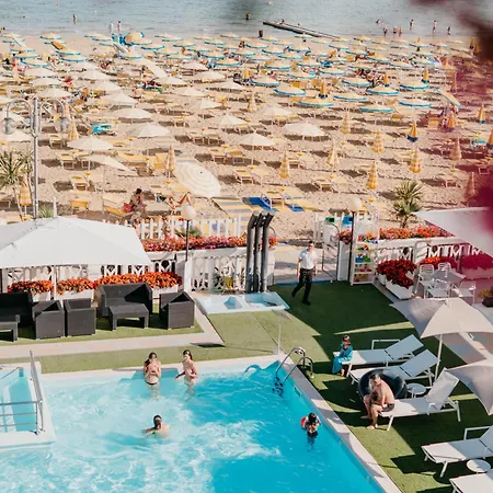 Hotel Marina-2