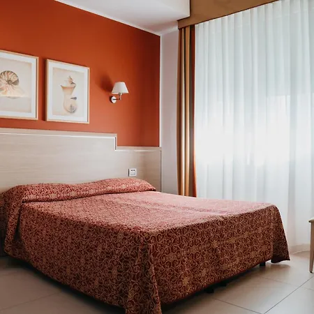 Hotel Marina-2